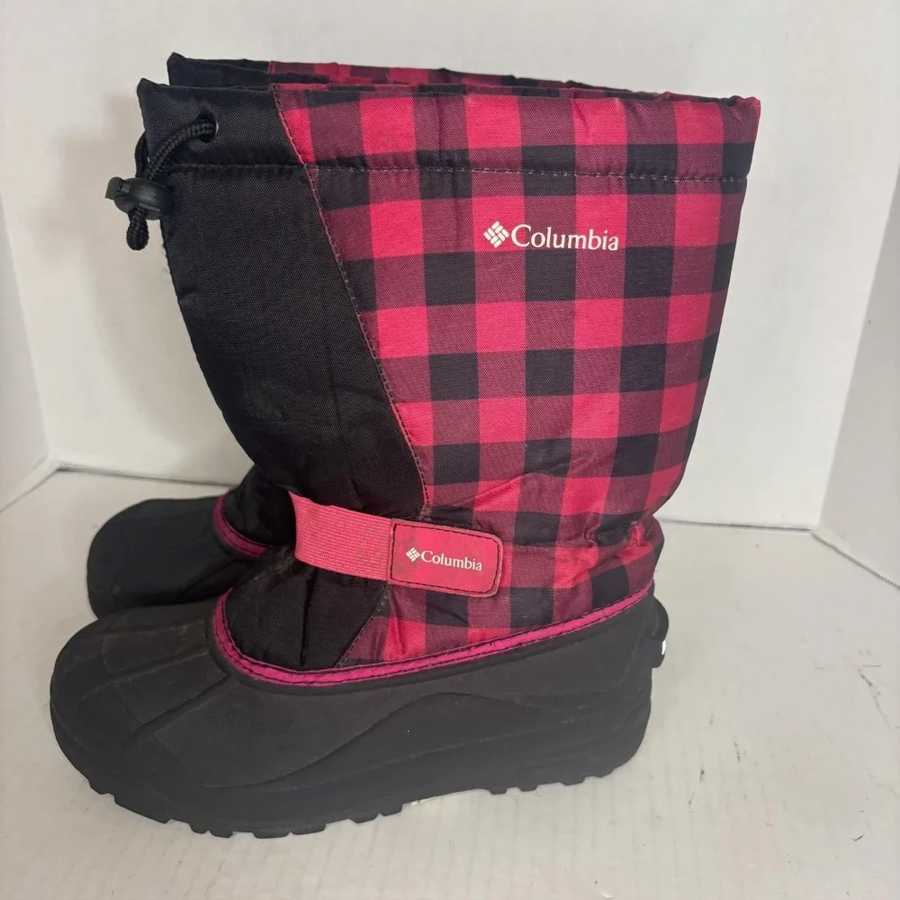 Columbia Powderbug Kids Size 5 Pink & Black‎ Plaid Waterproof Snow Boot